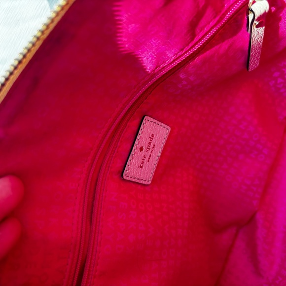 Kate Spade Crossbody purse - Picture 9 of 13